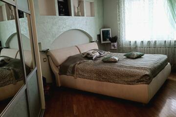 2-к квартира, 72 м², 5/10 эт.