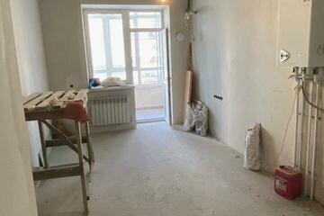 1-к квартира, 43 м², 1/4 эт.